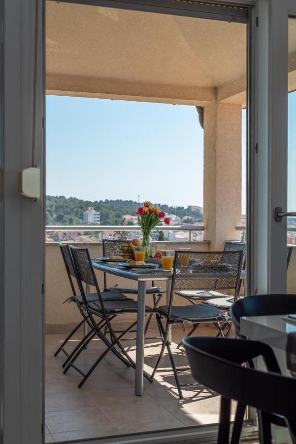 Apartment No. 8 Trogir Bagian luar foto