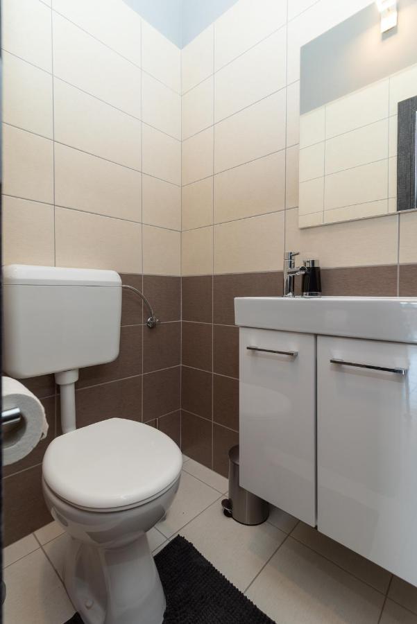 Apartment No. 8 Trogir Bagian luar foto